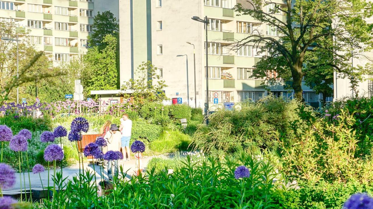 Sunny Apartment وارسو المظهر الخارجي الصورة