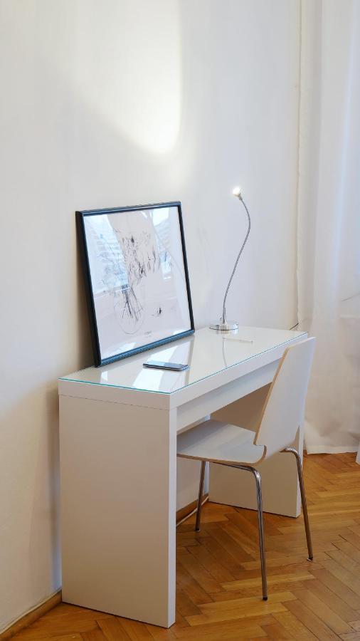 Sunny Apartment وارسو المظهر الخارجي الصورة
